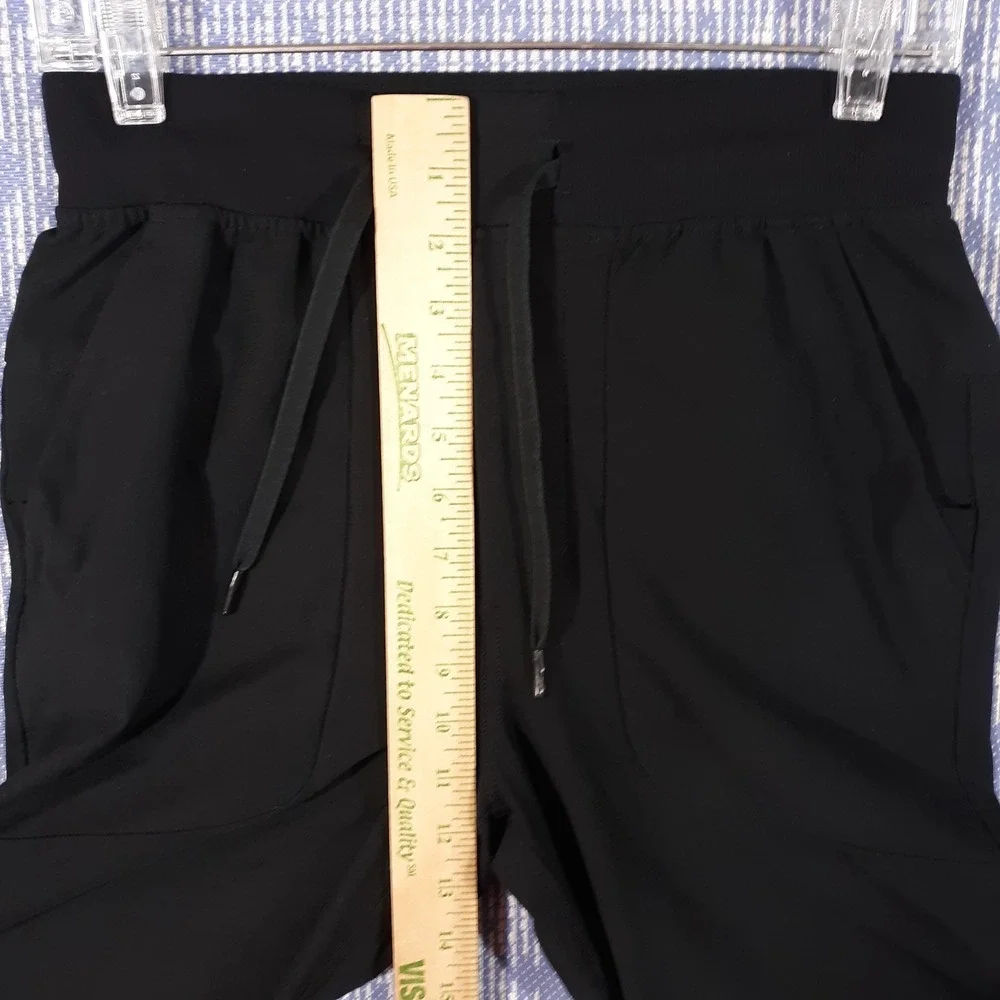 Lululemon Jogger Pants Mens Small 28 x 30 Black Skinny Leg Athletic Elastic